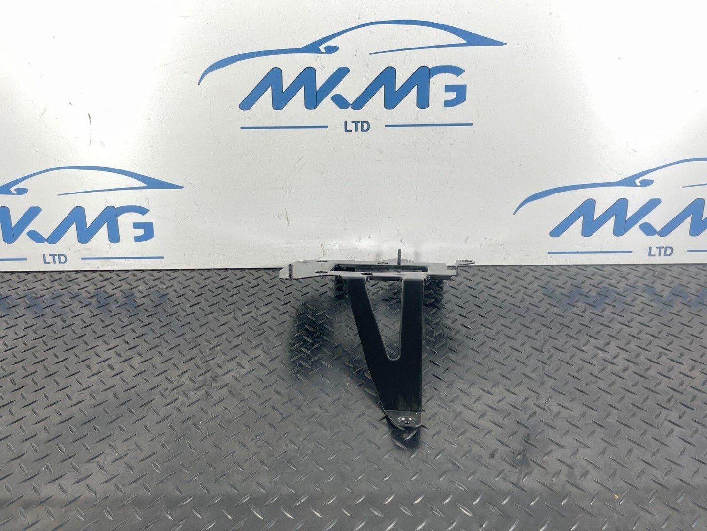 17-20 VW GOLF MK7.5 HIGH VOLTAGE HEATER CORE BRACKET 5QE819134A