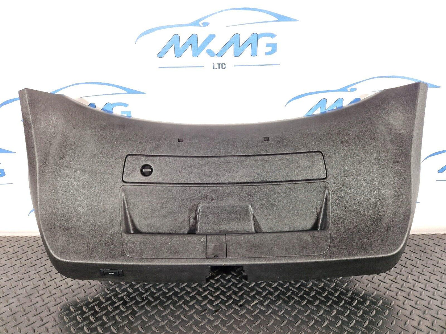 10-18 AUDI A7 4G S-LIN GENUINE TAILGATE BOOT LID INTERIOR TRIM COVER 4G8867979A