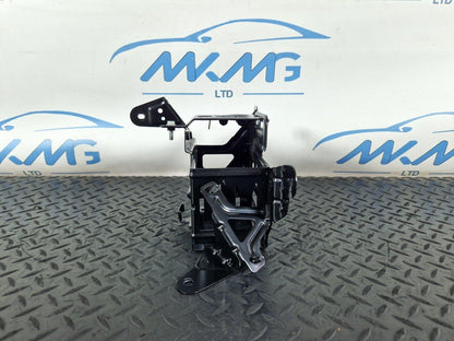 11-19 MERCEDES BENZ ML W166 GENUINE BATTERY MOUNT SUPPORT BRACKET A1665401240