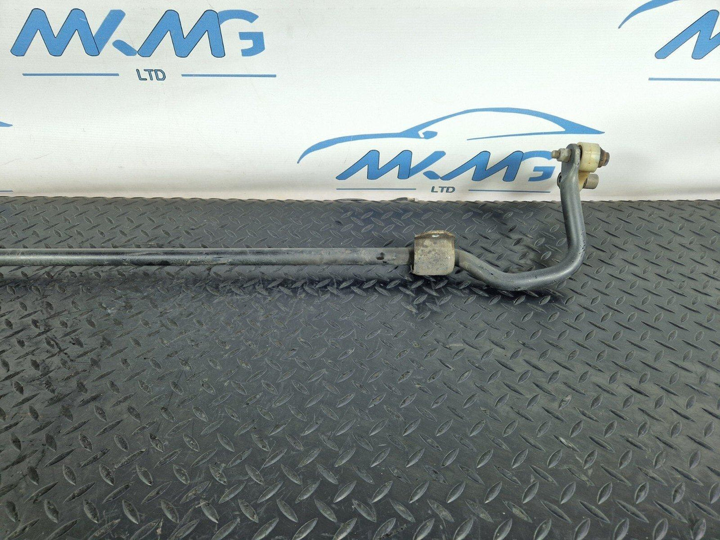 14-19 MERCEDES BENZ GLA X156 GENUINE OEM REAR ANTI ROLL BAR A2463204411