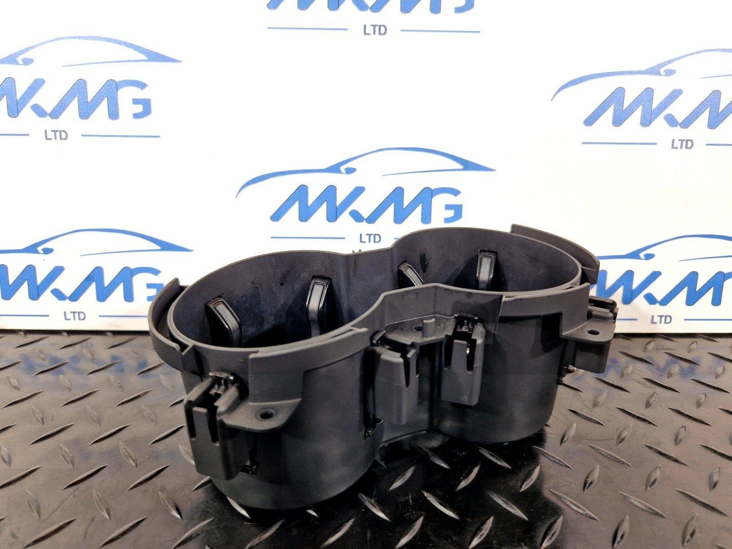 16-19 AUDI A4 B9 GENUINE CUP HOLDER 8W0862533C