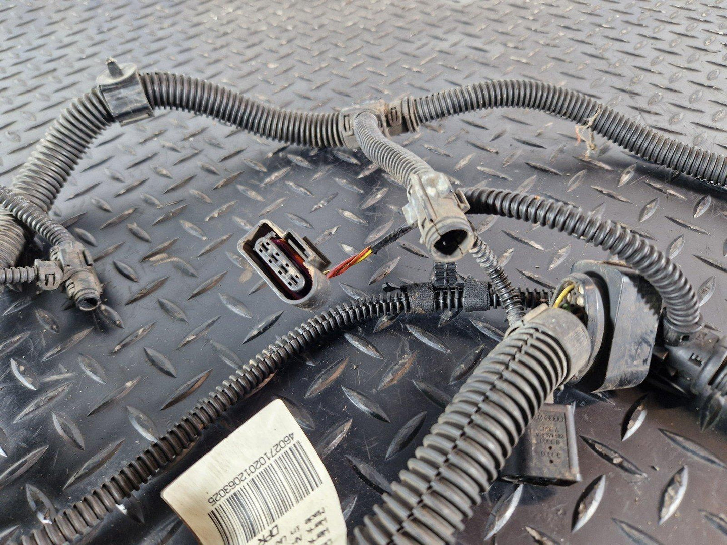 10-18 VW TOUAREG 7P GENUINE FRONT BUMPER CABLE HARNESS 7P6971073