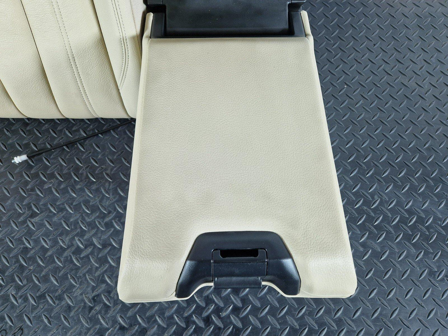 16-24 AUDI A5 F5 COUPE REAR RIGHT O/S/R LEATHER BACKREST SEAT WITH ARM REST