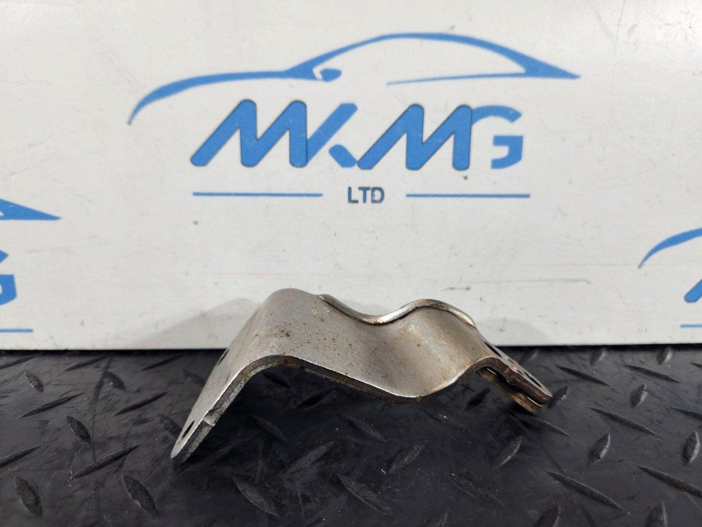16-20 AUDI Q7 4M GENUINE TURBOCHARGER BRACKET MOUNT HOLDER 059145196H