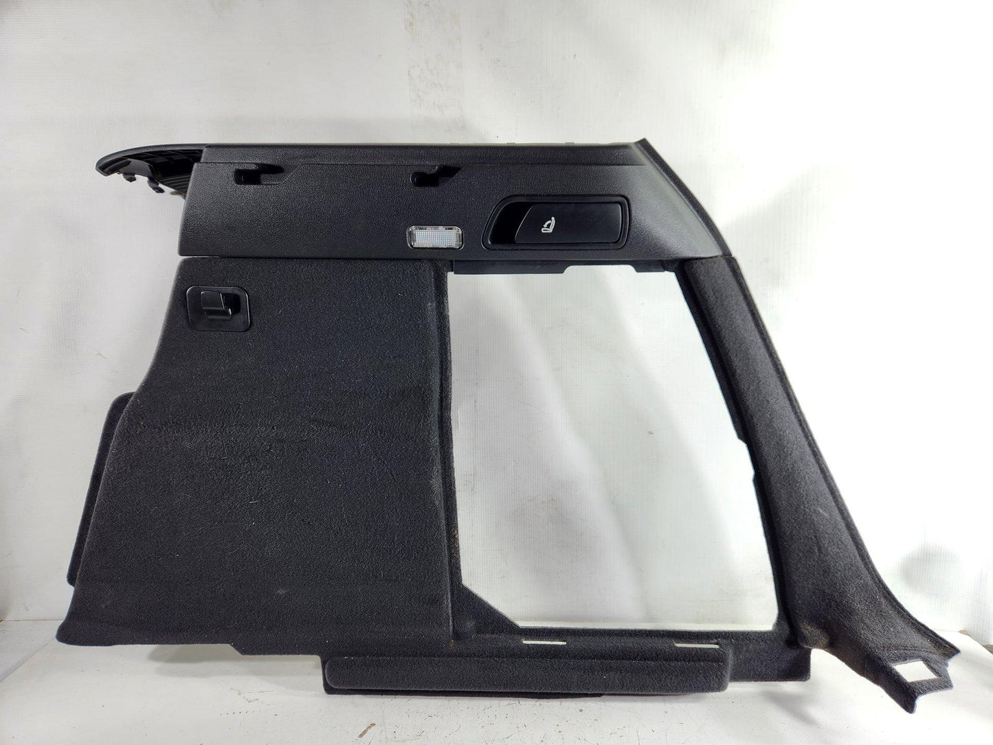 Audi Q5 8R SUV Genuine Rear Inner Quarter Panel Trim 8R0863880A
