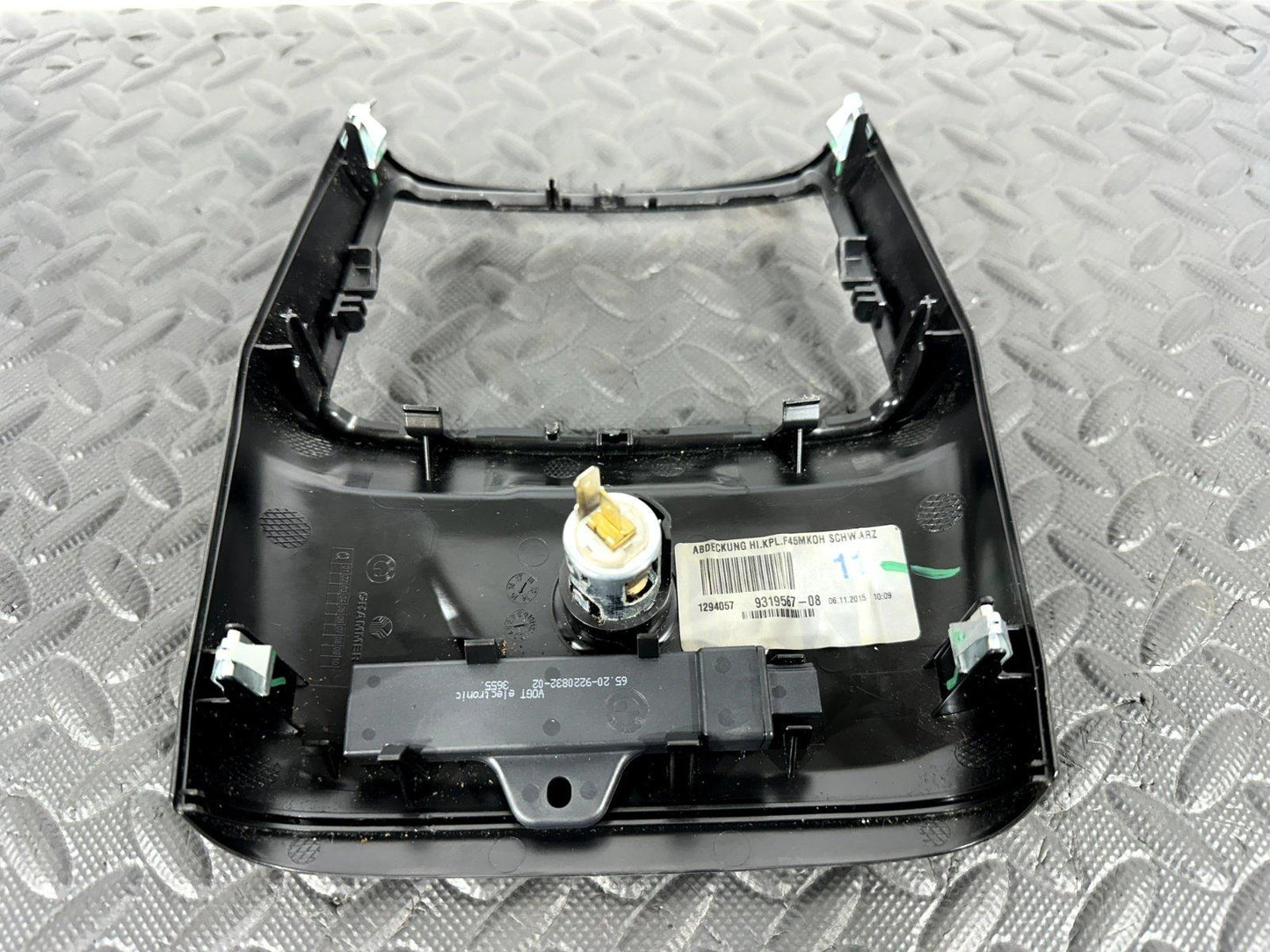14-21 BMW 2 SERIES GENUINE GRAN TOURER F45 F46 REAR CENTRE CONSOLE TRIM 9319567