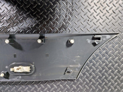 18-ON MERCEDES BENZ SPRINTER W907 W910 REAR RIGHT BODY SIDE TRIM A9106909801