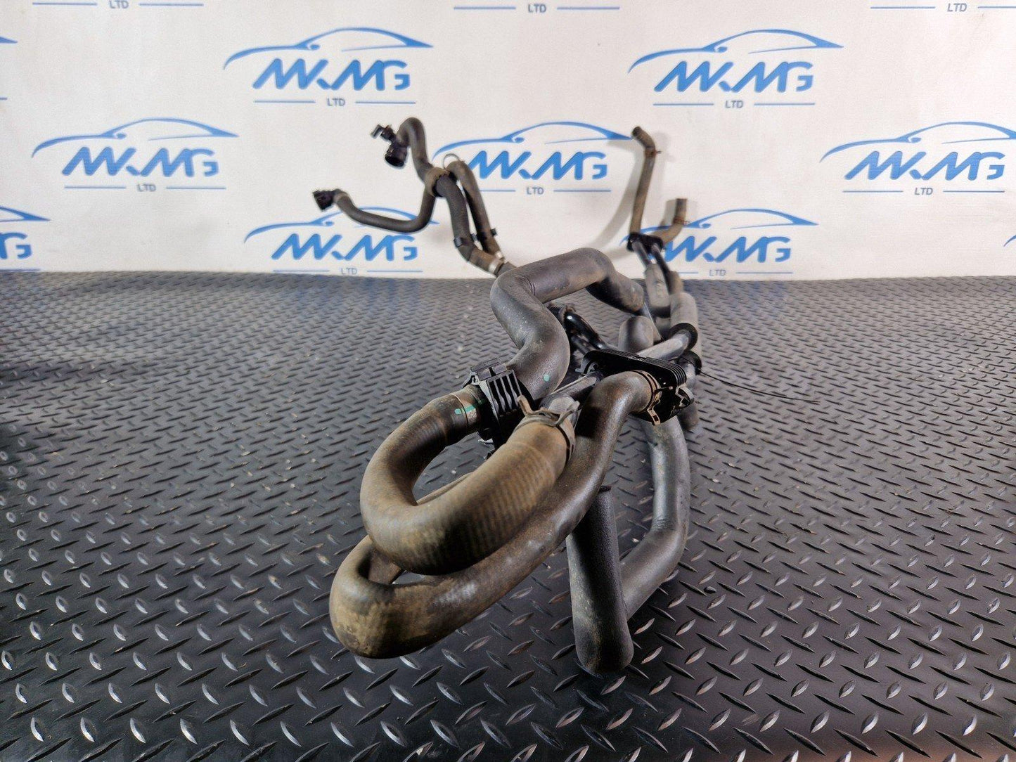 16-19 MERCEDES BENZ GLE W166 BATTERY COOLANT HOSE A1665001077