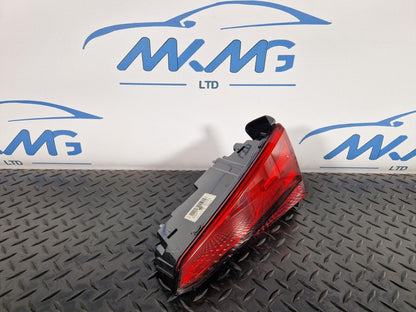 16-19 AUDI A4 B9 SALOON REAR RIGHT O/S/R INNER TAILGATE LIGHT 8W5945076A