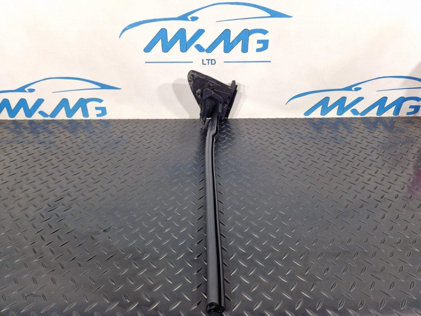 16-24 AUDI A5 F5 CABRIOLET RUBBER SEAL RIGHT DOOR WINDOW/GLASS 8W7839480