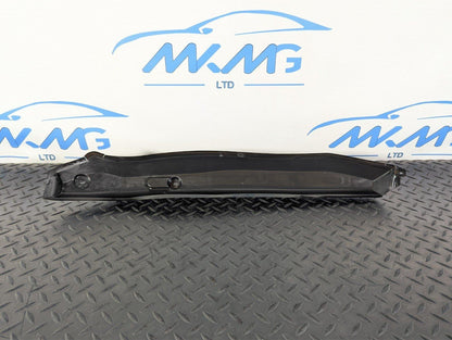 13-19 MERCEDES BENZ CLA W117 C117 FRONT RIGHT FENDER RUBBER SEAL A1178890225