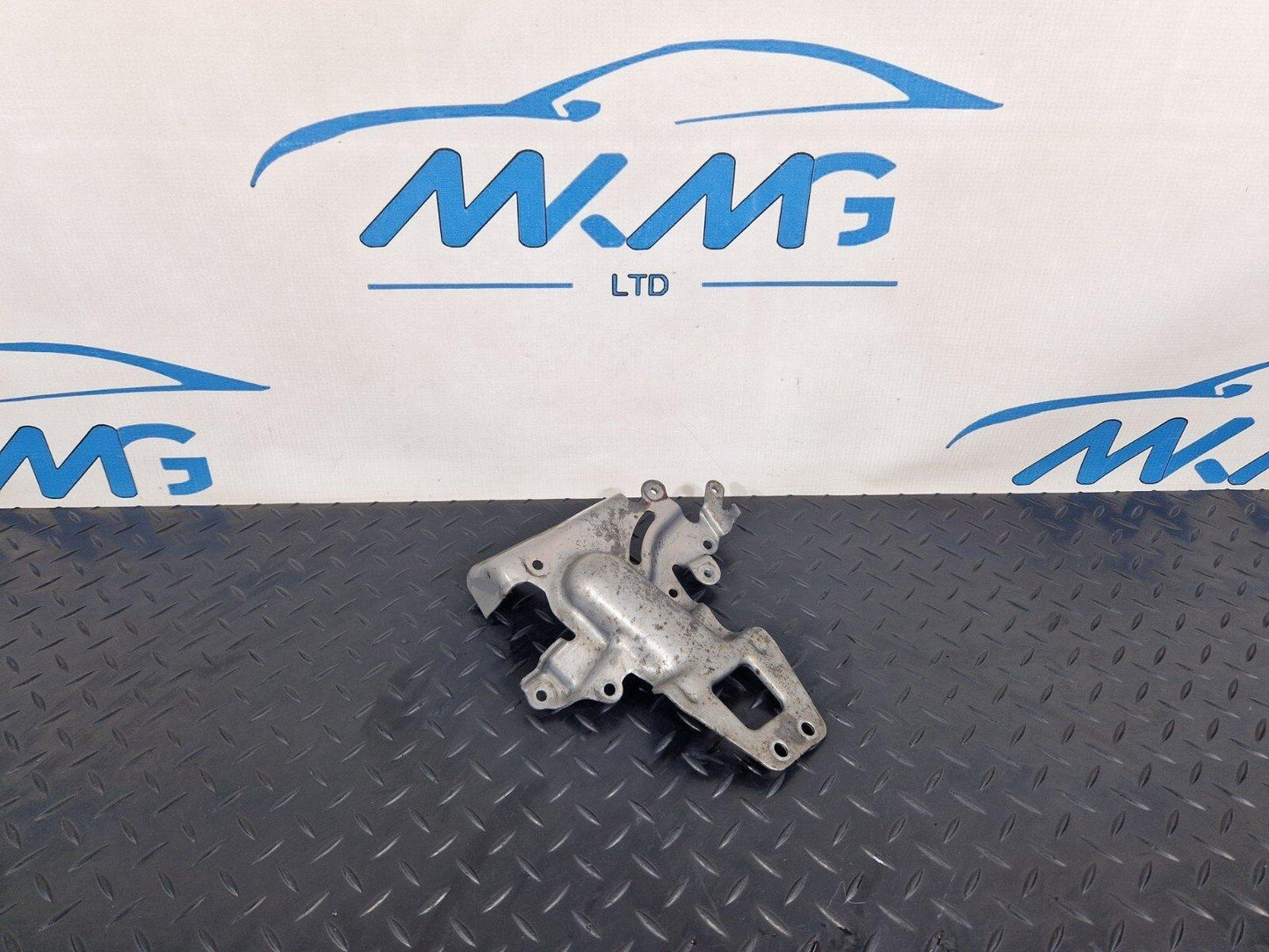 MERCEDES A B CLASS 1.8/2.1 W176 W246 GLOW PLUG RELAY SUPPORT BRACKET A6510901641