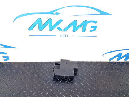 18-ON MERCEDES BENZ SPRINTER W907 OEM FUSE BOX COVER A9075454000