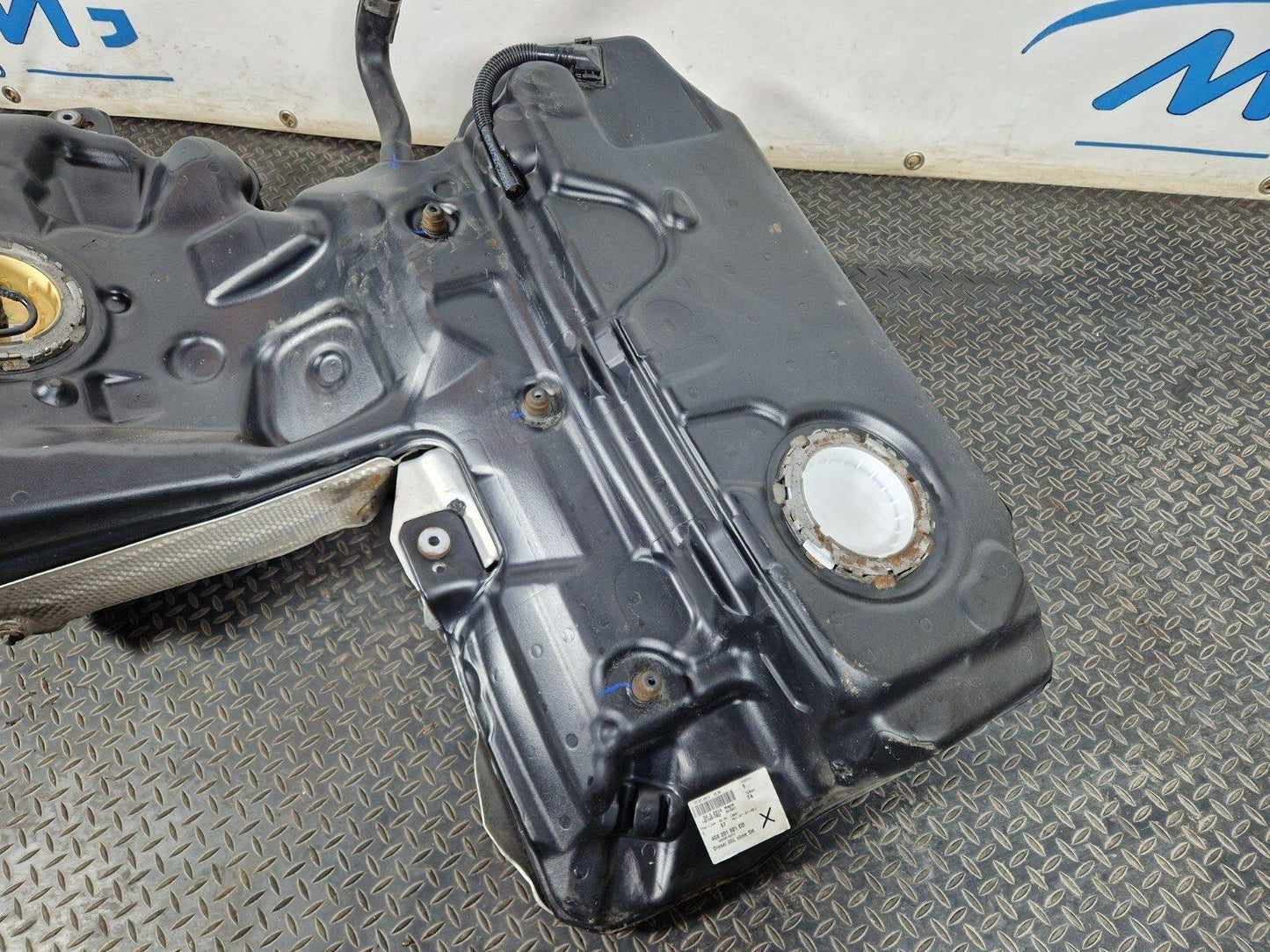 10-18 AUDI A7 4G S-LINE OEM FUEL TANK WITH PUMP & SENDER 4G8201021CD 4G0919050