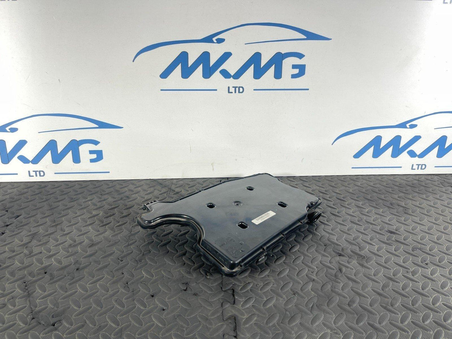 16-22 BMW X1 F48 2.0d B47 GENUINE DIESEL ENGINE AIR DUCT RESONATOR 8570016