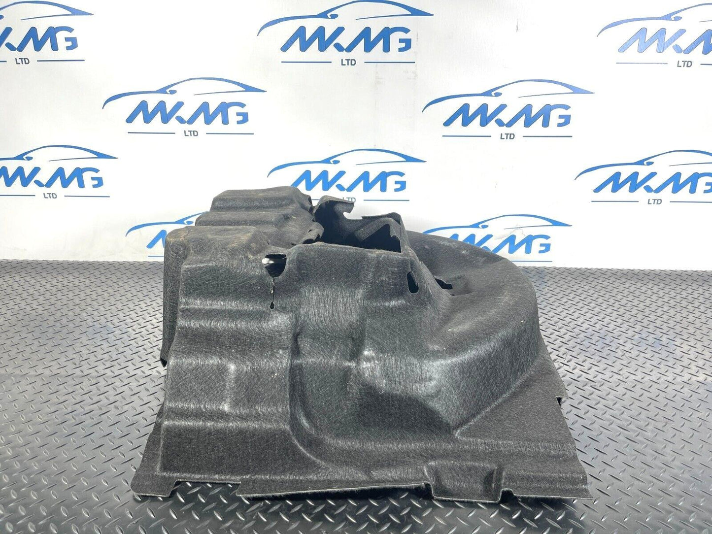 16-19 AUDI A4 AVANT  B9 GENUINE REAR BOOT FLOOR SPARE TYRE LINER 8W9869697D