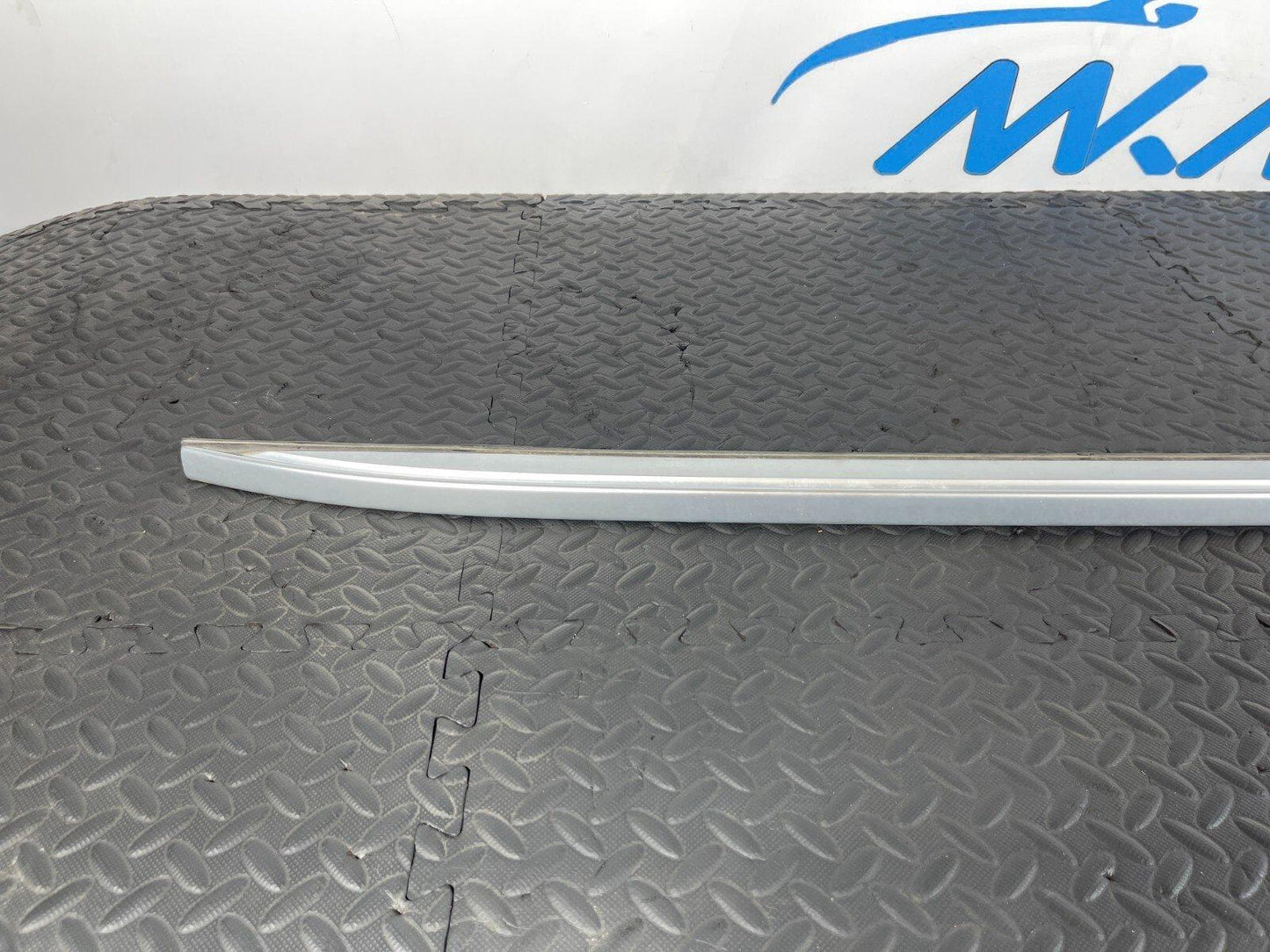 16-22 BMW X1 F48 GENUINE LEFT PASSENGER SIDE ROOF RAIL 7356433
