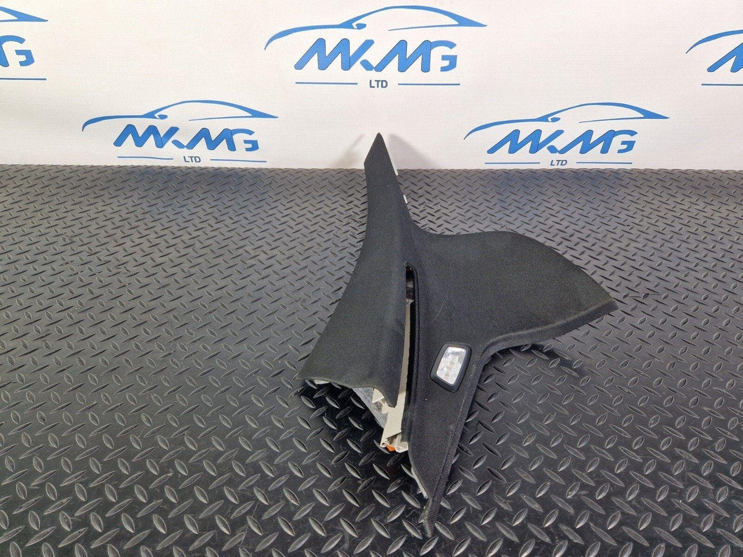 14-21 MERCEDES BENZ C300h W205 D PILLAR TRIM PASSENGER SIDE A2056908203