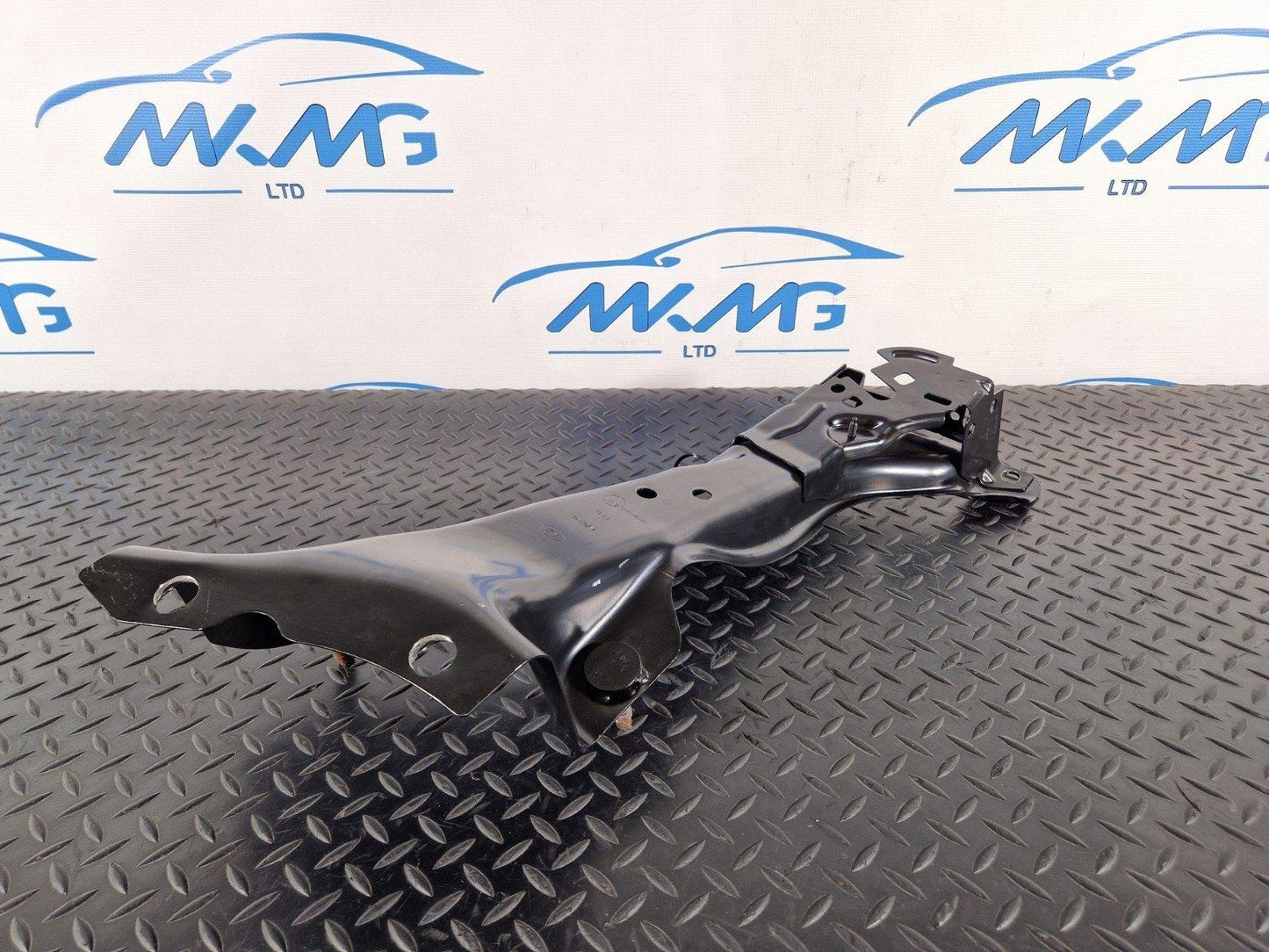 14-19 LAND ROVER L550 DISCOVERY SPORT DRIVER SIDE REAR REINFORCER FK72103A10AE