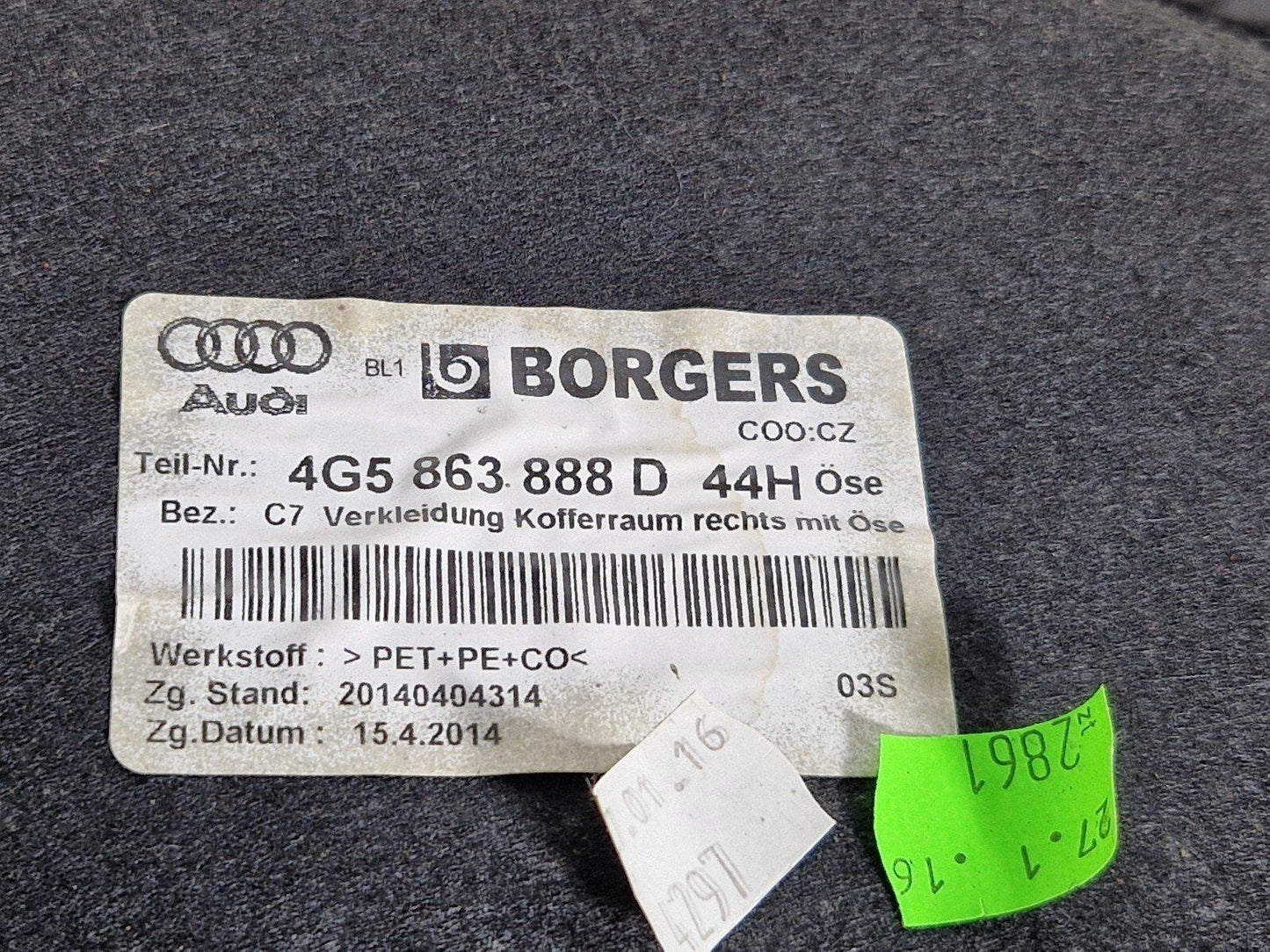 12-18 AUDI A6 C7 REAR RIGHT SIDE BOOT PANEL COVER 4G5863888D 4G5863992D