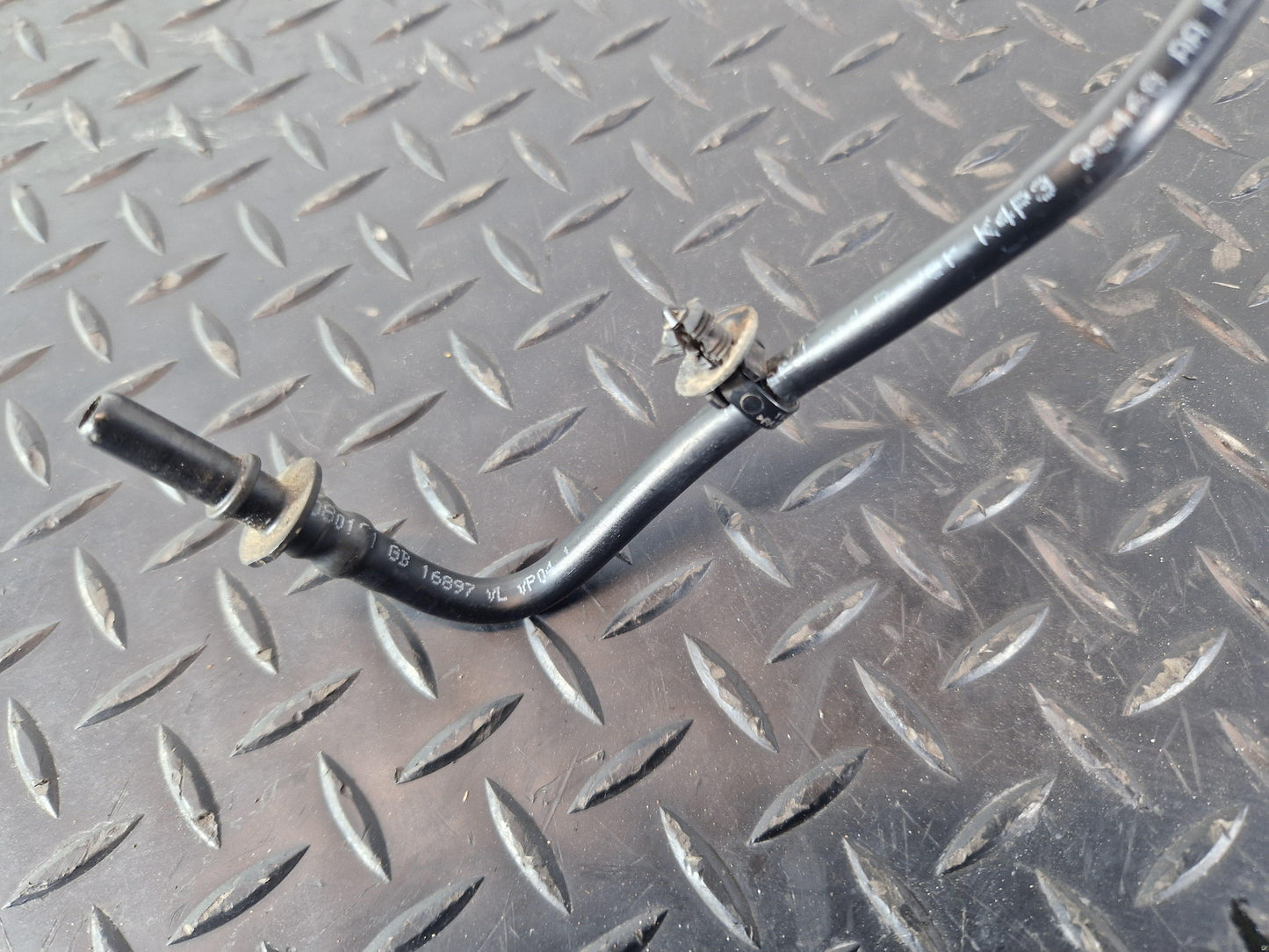 Range Rover Evoque L551 Vacuum Control Air Injection Pipe Hose Line K4P39S468AA