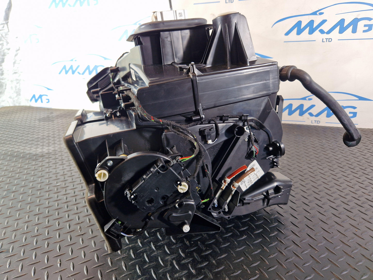 Mercedes-Benz B200d B-Class W247 Genuine Heater Matrix Box Fan A2478300700