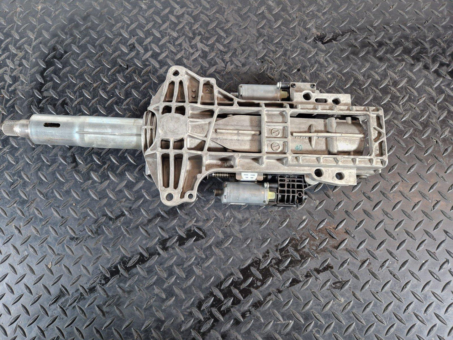 16-22 MERCEDES BENZ X253 GENUINE ELECTRIC STEERING COLUMN A2314620036