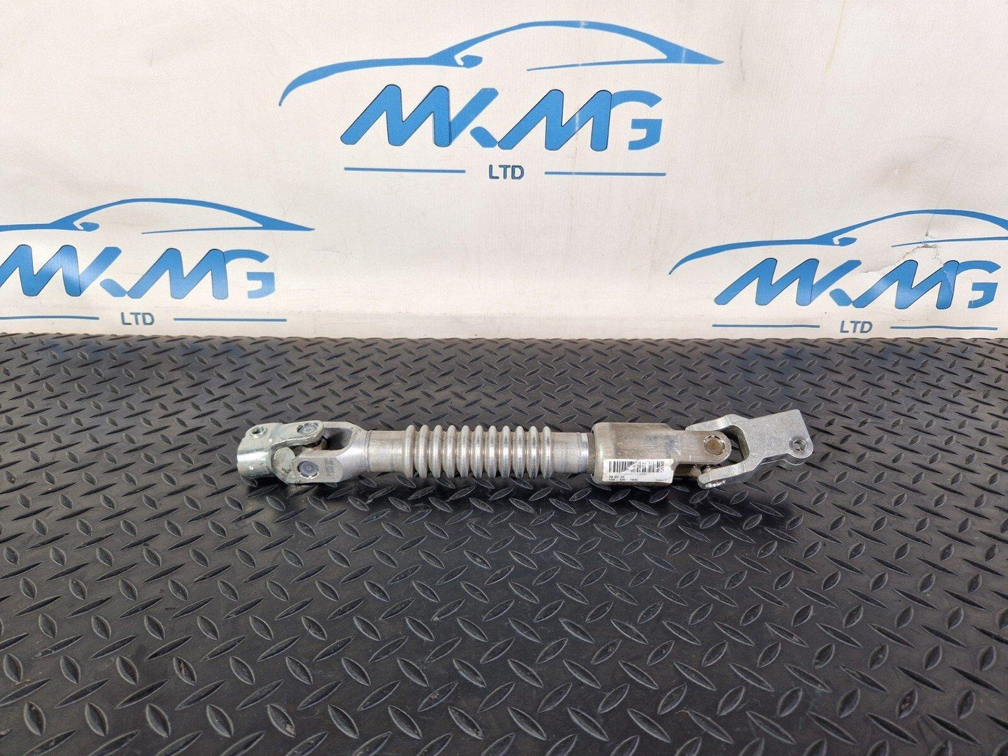 20-24 BMW 1 SERIES F40 STEERING COLUMN LOWER MANUAL ADJUST SPINDLE 6872145