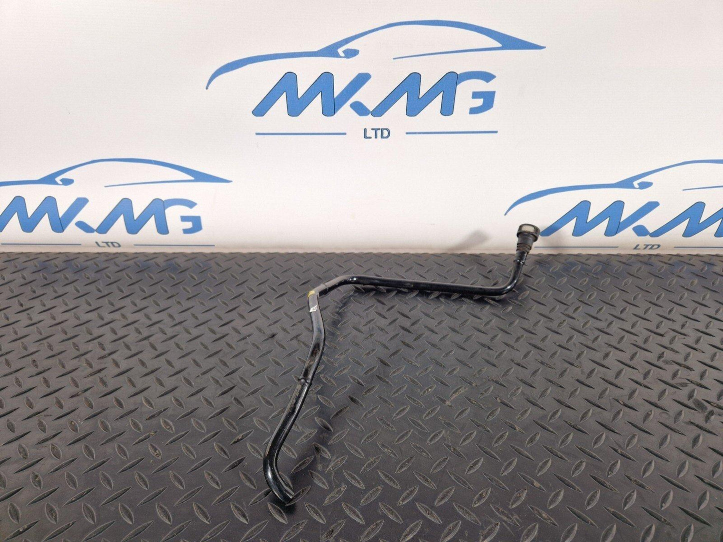 16-24 AUDI A5 F5 2.0 PETROL AIR LINE  PIPE 8W7201997B
