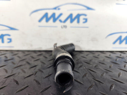 16-19 AUDI A4 B9 GENUINE OEM HEATER HOSE PIPE 8W0819332D