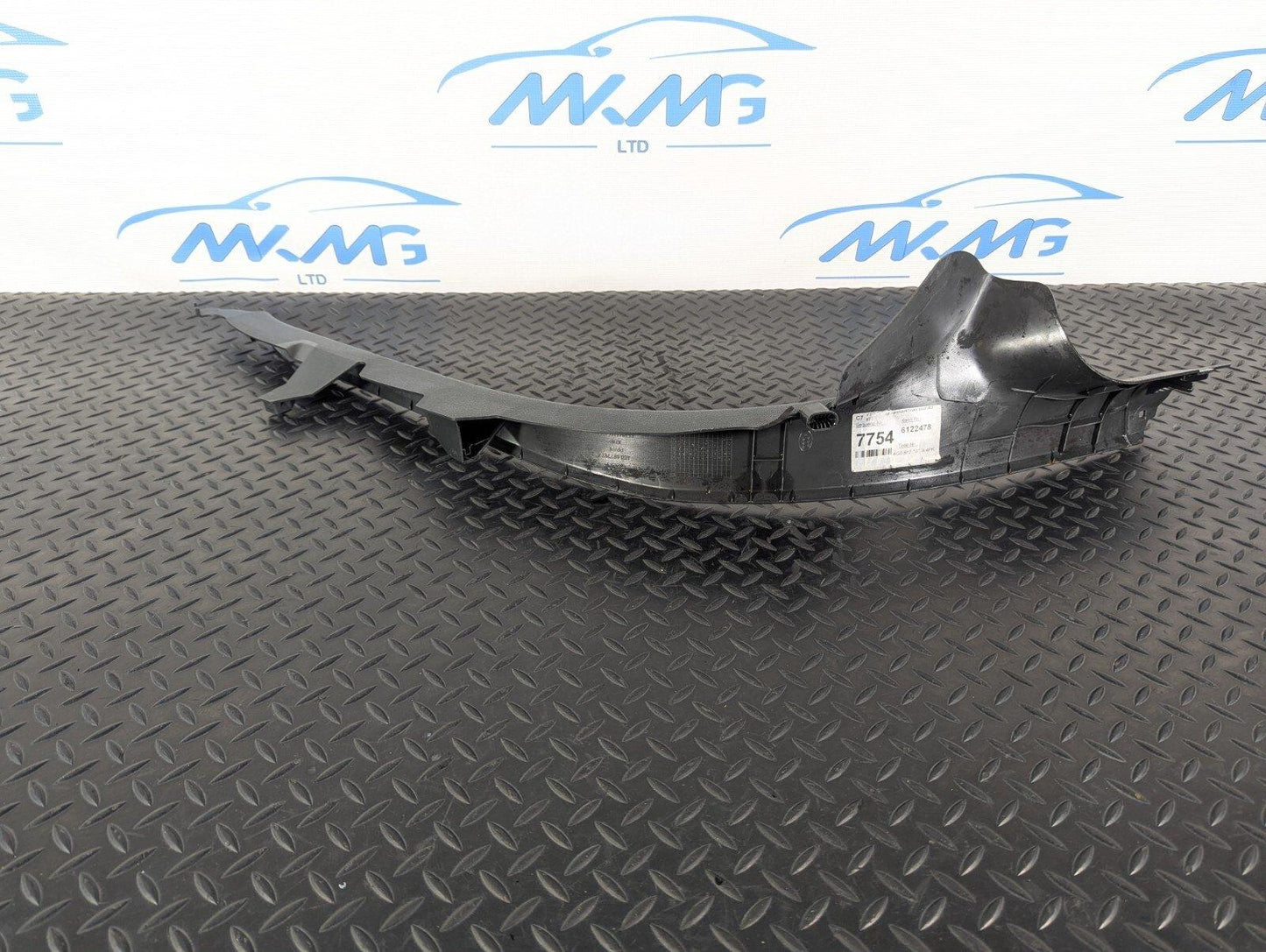 12-18 AUDI A6 C7 GENUINE REAR LEFT LOWER C PILLAR TRIM BLACK 4G0867767A