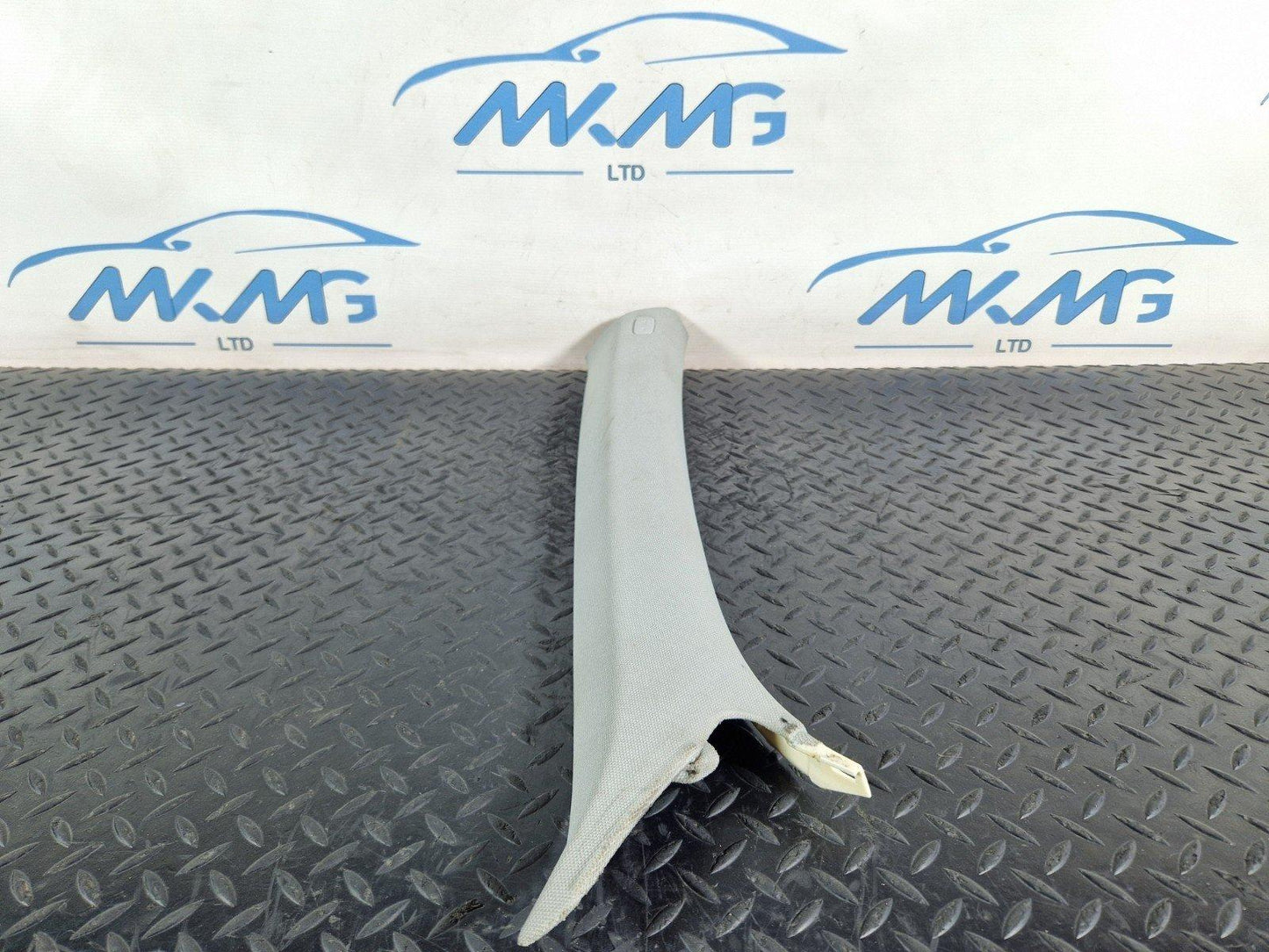 12-18 AUDI A6 C7 GENUINE DRIVER SIDE A PILLAR COVER TRIM 4G0867234