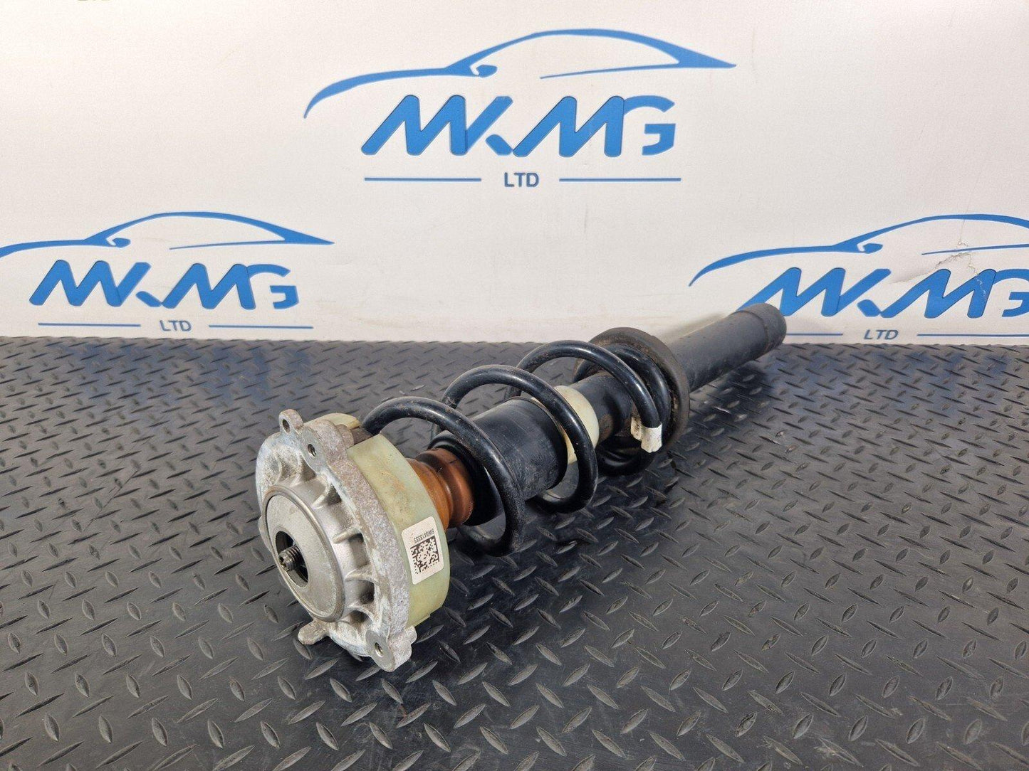 16-19 AUDI A4 B9 FRONT STRUT SHOCK ABSORBER FITS BOTH SIDES 8W0031AK 8W0413031AK