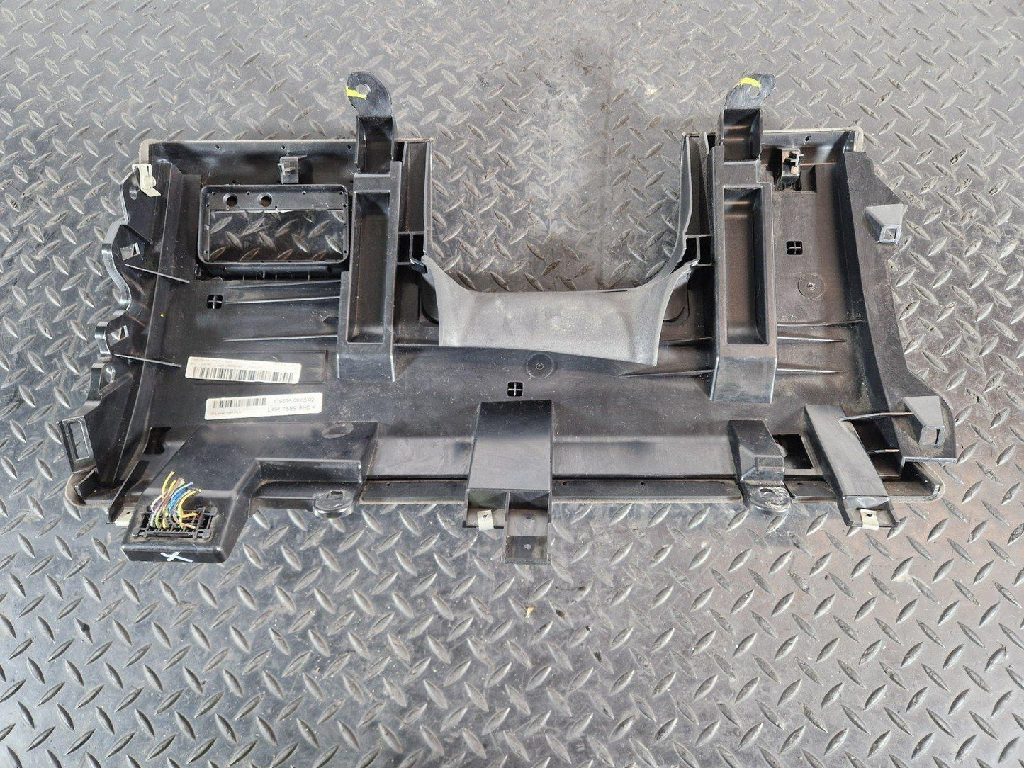 13-23 RANGE ROVER SPORT L494 OEM LOWER DRIVER DASHBOARD TRIM PANEL LRAT461304