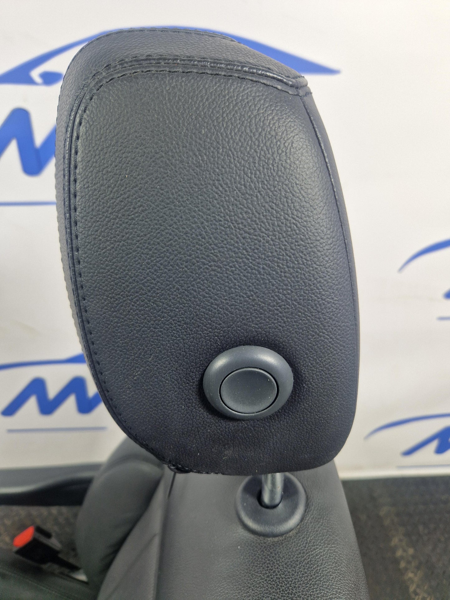 LAND ROVER DISCOVERY 5 L462 LEATHER SEAT FRONT LEFT PASSENGER SIDE