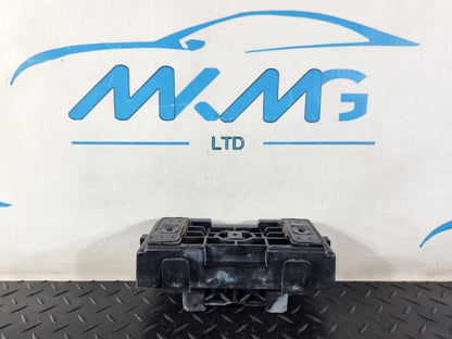 16-19 MERCEDES BENZ GLE W166 JACK SUPPORT MOUNT PAD A1666900334