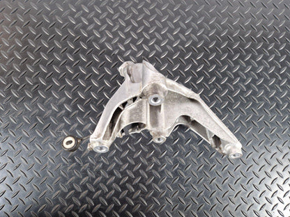 16-19 AUDI A4 B9 GENUINE LEFT N/S ENGINE MOUNT BRACKET 4M0199307AD