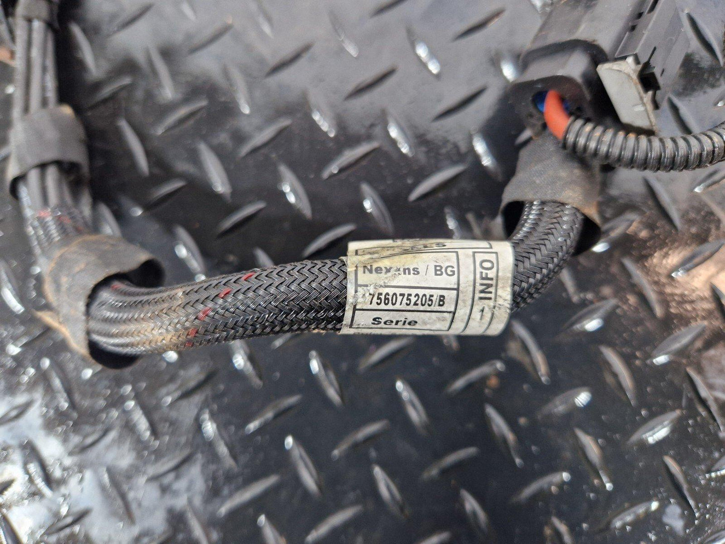 12-18 BMW 3 SERIES F30 F31 GENUINE RHD GLOW PLUG WIRING HARNESS 756075205