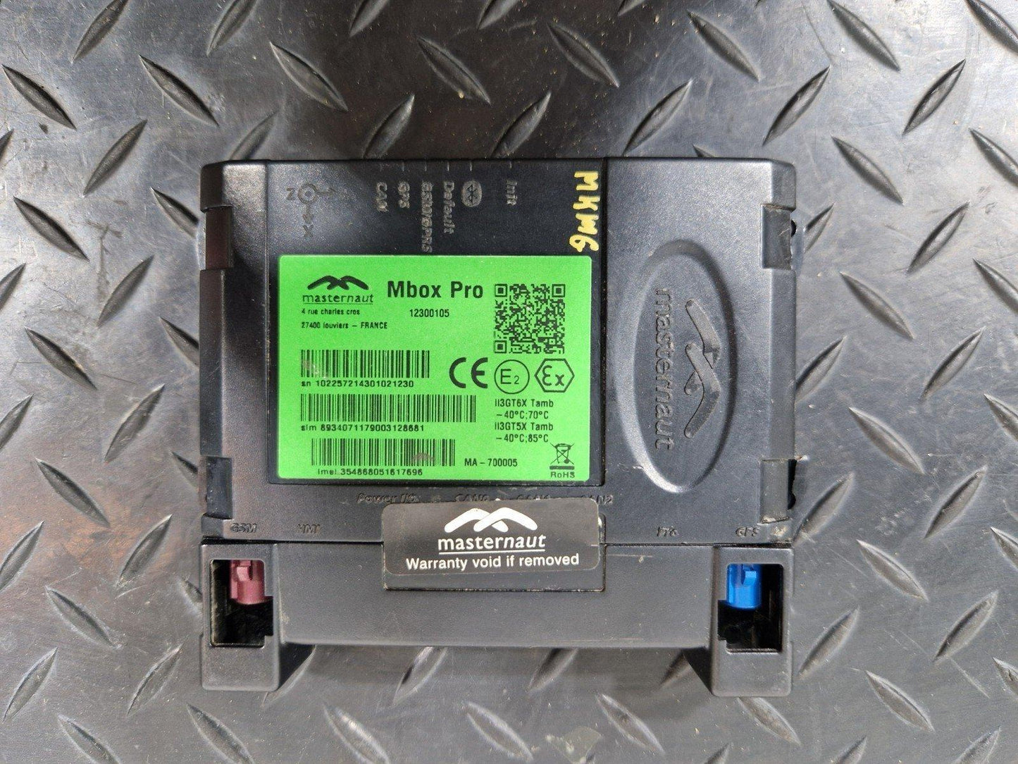 18-ON MERCEDES BENZ SPRINTER W907 W910 MASTERNAUT GPS TELEMETRICS ECU UNIT MBOX
