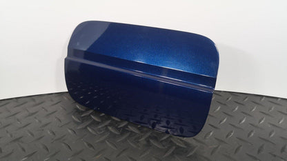 16-19 AUDI A4 B9 S-LINE SALOON GENUINE FUEL FILLER FLAP BLUE LX5Q 8W0809907