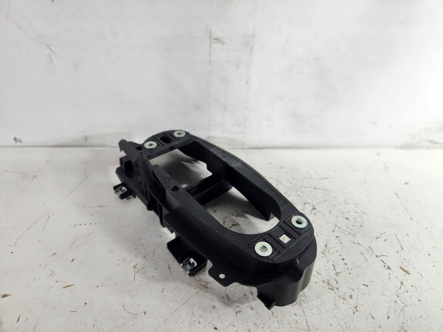 Audi A4 B9 Genuine Gear Shifting Mechanism Mounting Frame 8W2863531