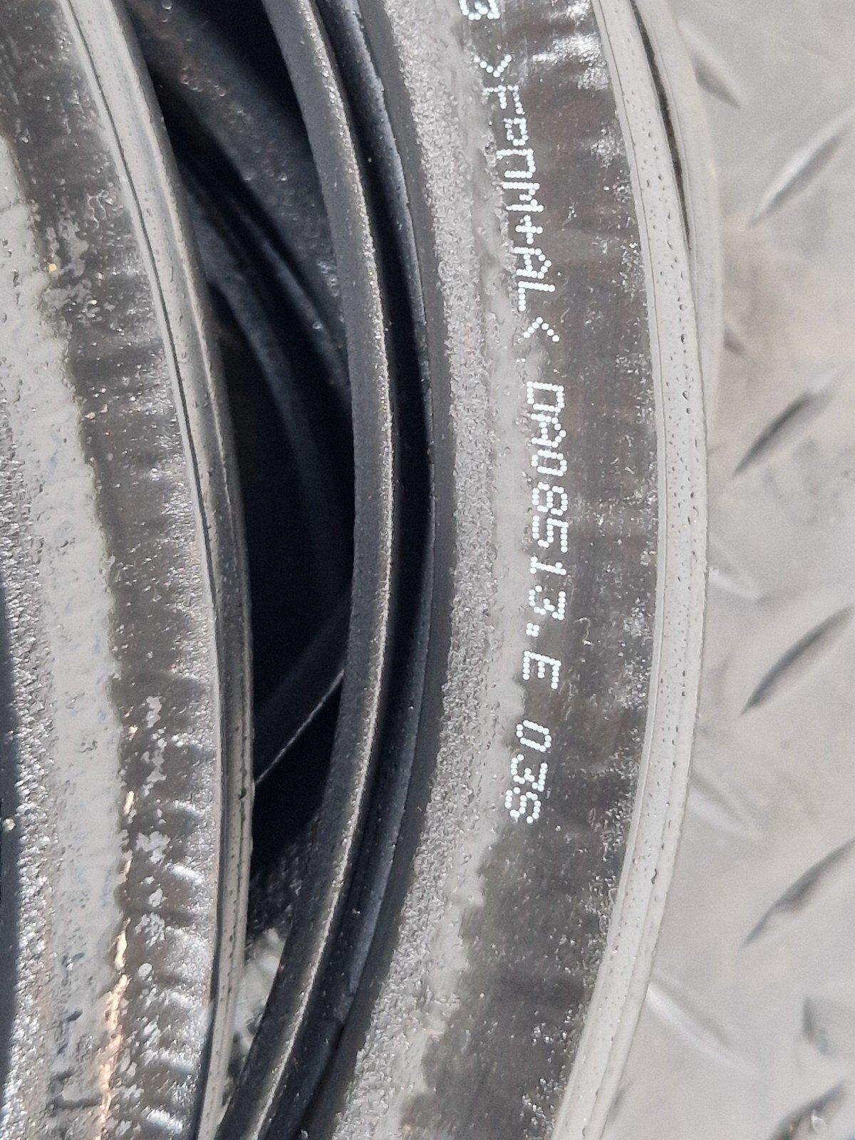 16-19 AUDI A4 AVANT B9 3.0 S-LINE GENUINE LEFT SIDE DOOR RUBBER SEAL 8W9833721