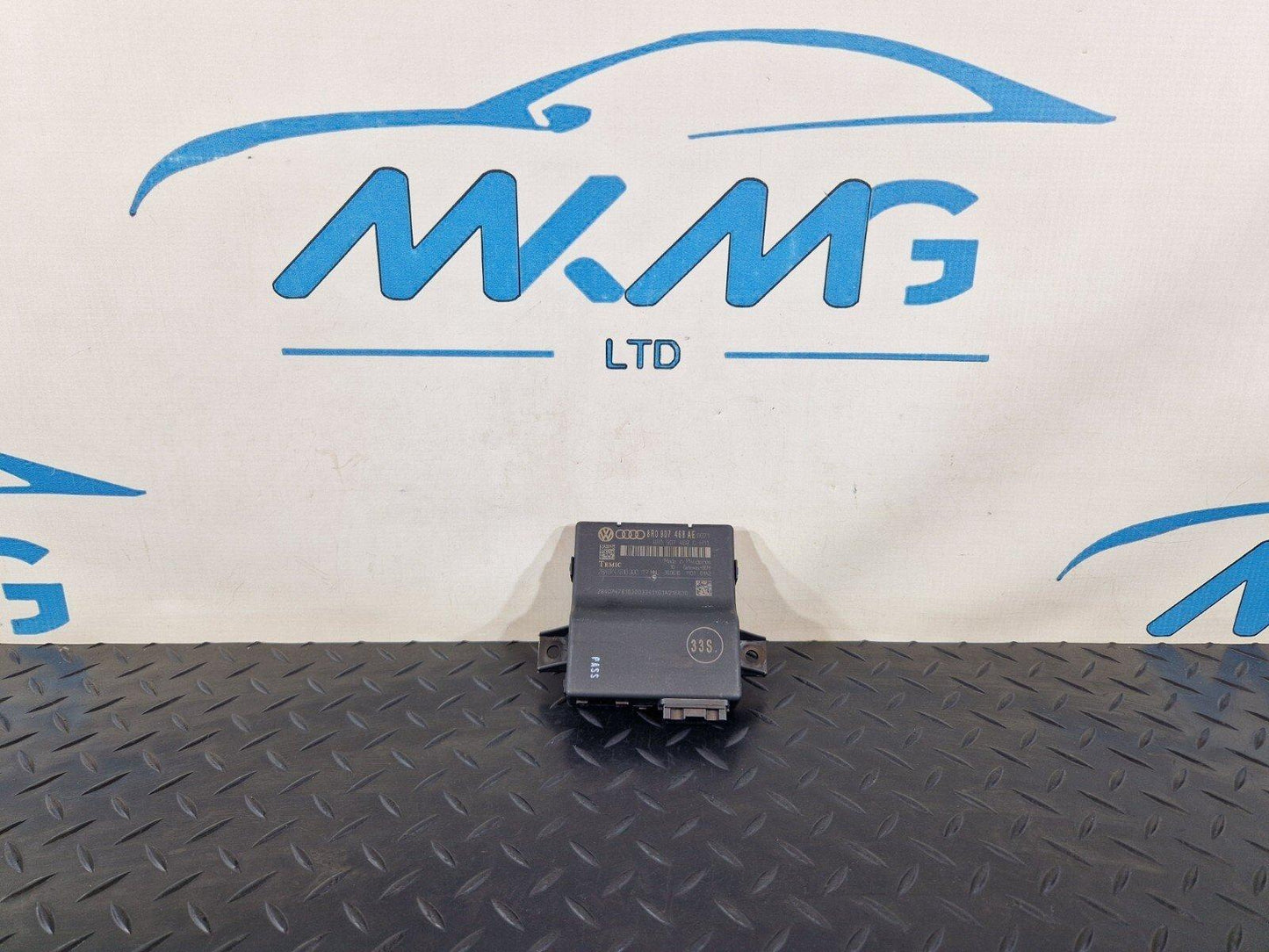 12-17 AUDI Q5 8R GENUINE OEM GATEWAY CONTROL MODULE 8R0907468AE