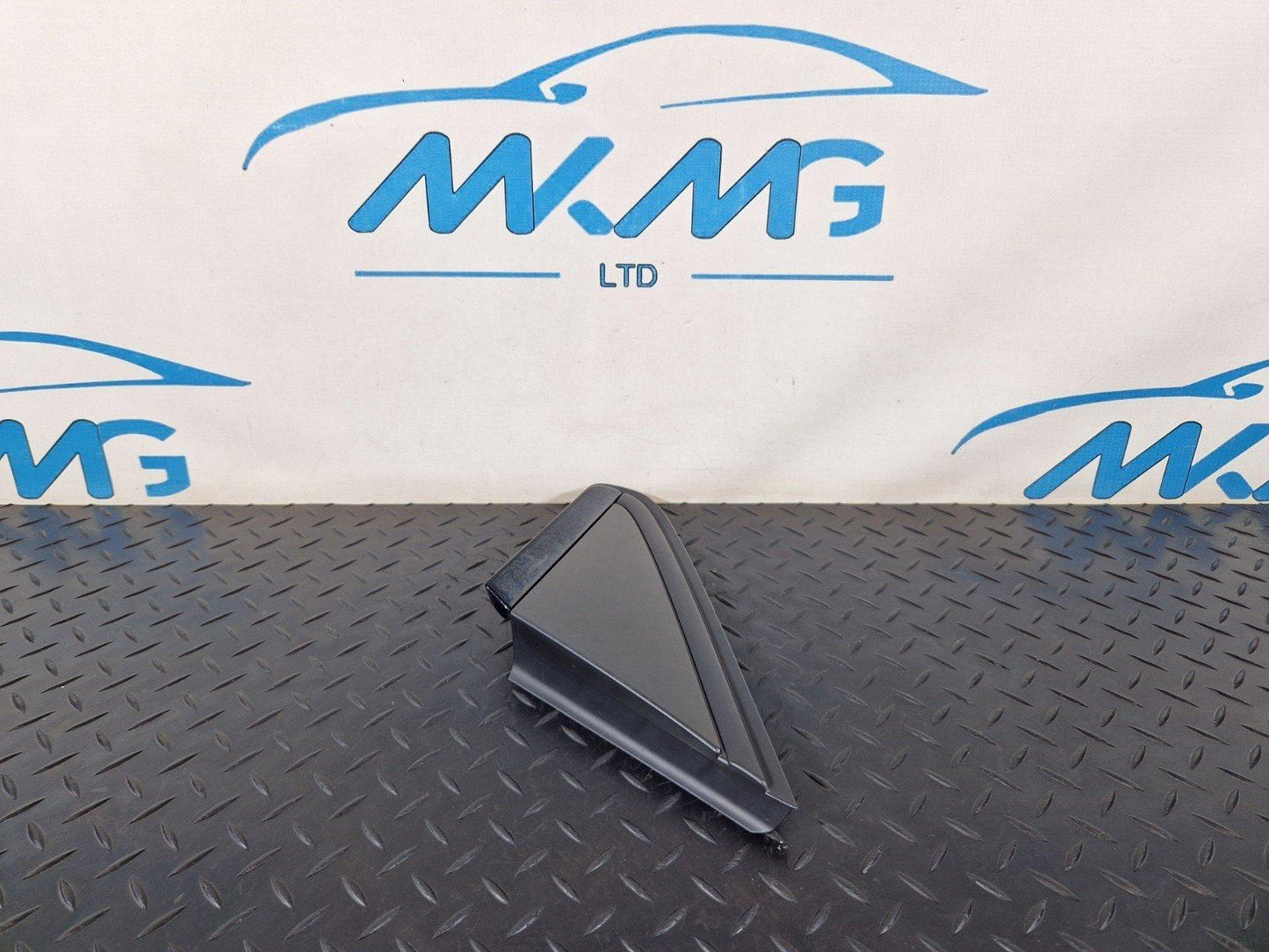 11-19 MERCEDES BENZ ML W166 EXTERIOR WING TRIM LEFT PASSENGER SIDE A2466901987