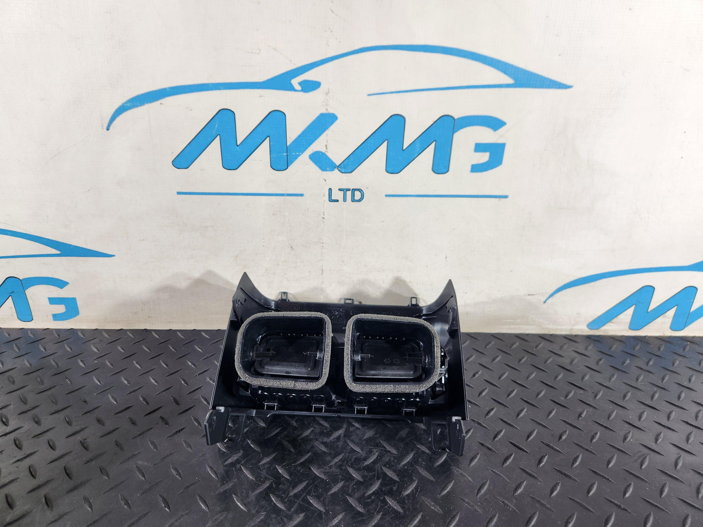Land Rover Range Rover Evoque L551 Rear Centre Console Vents Trim K8D2-67448-A