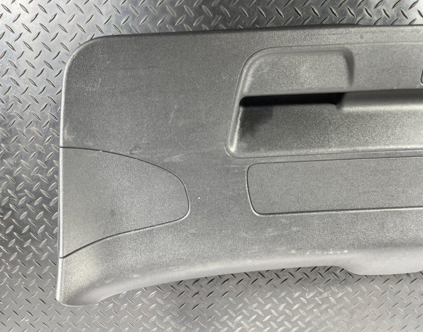 16-19 AUDI A4 B9 AVANT GENUINE BOOTLID/TAILGATE TRIM COVER BLACK 8W9867979