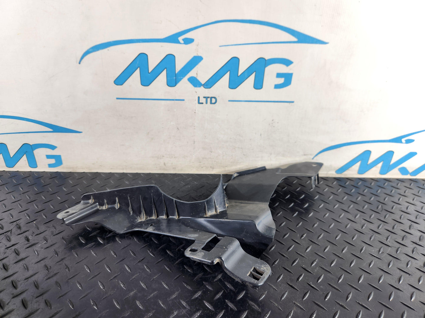 Land Rover Range Rover Evoque Front Left N/S Passenger Fender Trim K8D27F01FBD