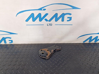 14-21 MERCEDES BENZ C300h W205 REAR SUBFRAME RIGHT SIDE STOP PLATE A2053520800