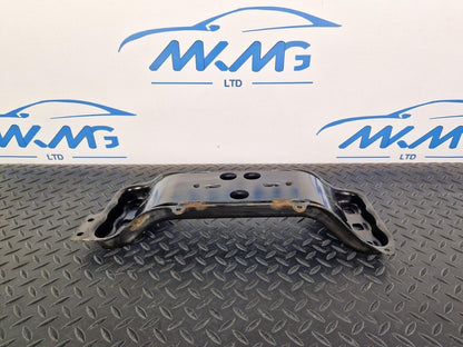14-21 MERCEDES BENZ C200d W205 GEARBOX MOUNT BRACKET ENGINE CARRIER A2052402502