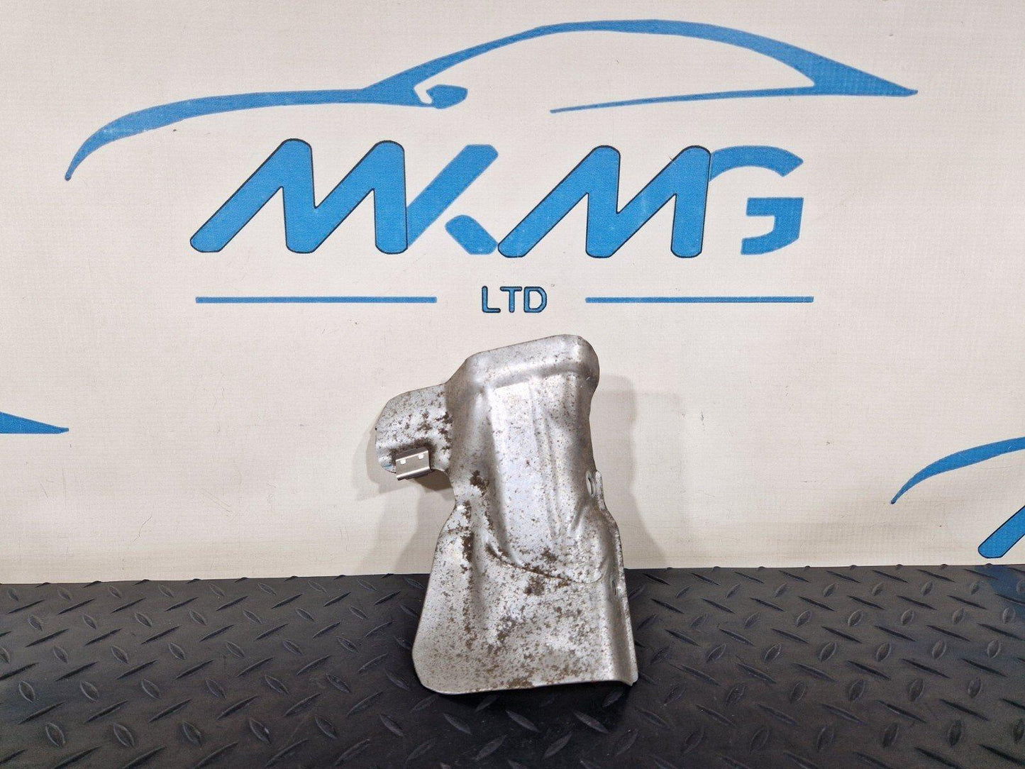 14-21 MERCEDES BENZ C220d W205 GENUINE ENGINE HEAT SHIELD COVER A6510960168EK